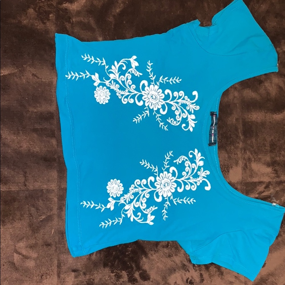 Blue and white designed crop top